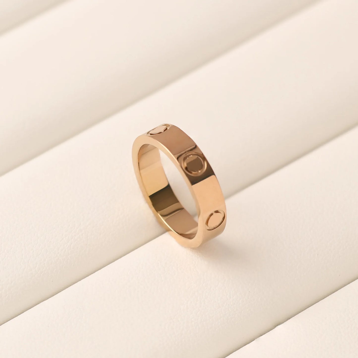 Female Engagement Wedding Ring with Screws 4mm Commitment Ring 24k Titanium Steel Waterproof Ring Jewelry Gift