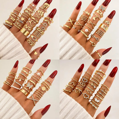 30PCS/Set Trendy Gold Love Heart Leaf Pearl Ring Set for Women Jewelry Punk Diamond Crystal Rhinestone Stackable Rings