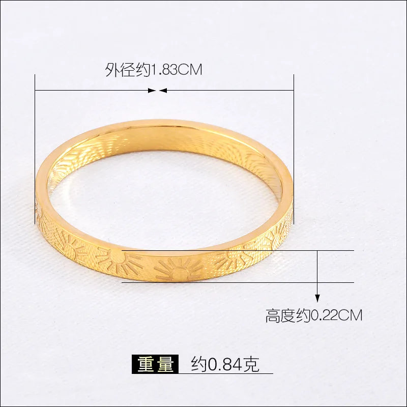 Unique Design Fine Jewelry Sun Engrave Pattern Ring Stainless Steel High Quality 18K Gold Plated Couple Rings for Engagement