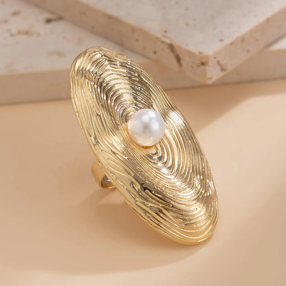 Big Metal with Pearl Rings for Women Trendy Designer Stackable Finger Rings on Hand Accessories Female 2024 Fashion Jewelry Gift