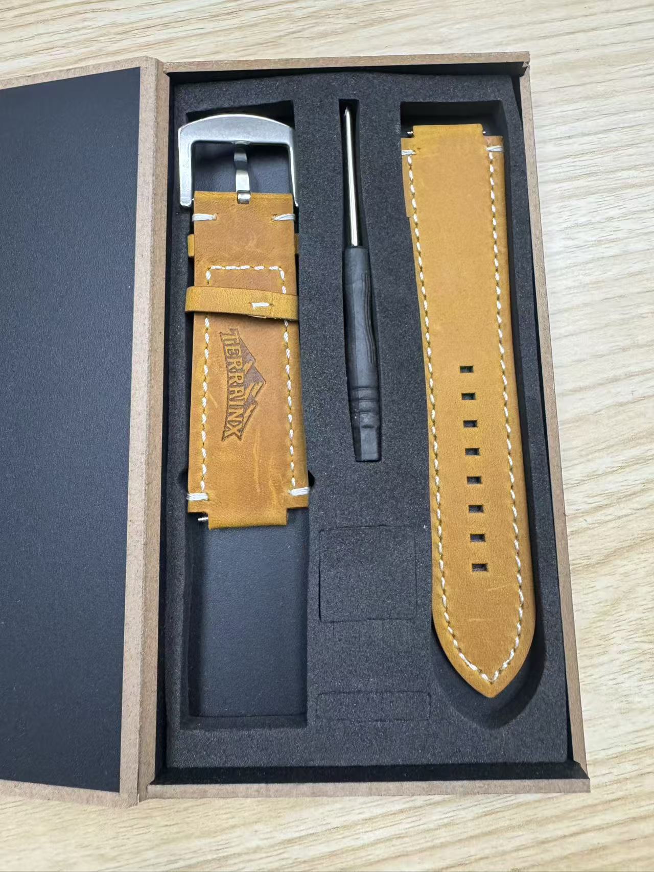 TerrainX Premium Leather Watch Strap Set with Spring Bar Tool