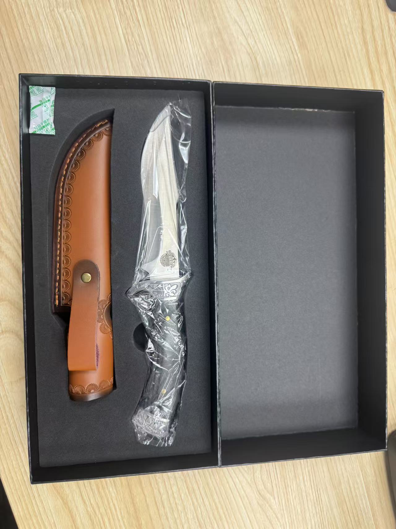 TerrainX Fixed Blade Hunting Knife and Leather Sheath